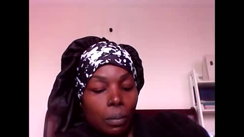 Snapshot of chocolatedrop_ chatting on September 21, 4:41 pm chocolatedrop_ online show from September 21, 4:41 pm