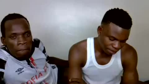 Snapshot of chocolateguys chatting on June 15, 8:33 pm RonaldNicholas online show from June 15, 8:33 pm