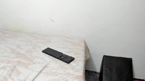 Snapshot of chocolatehot04 chatting on March 5, 5:47 am NATALIA online show from March 5, 5:47 am