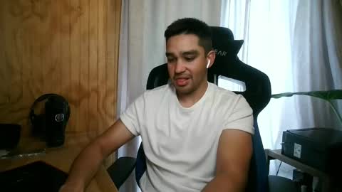 chocomate online show from April 16, 2:07 pm