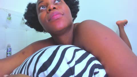   online show from January 11, 9:15 am