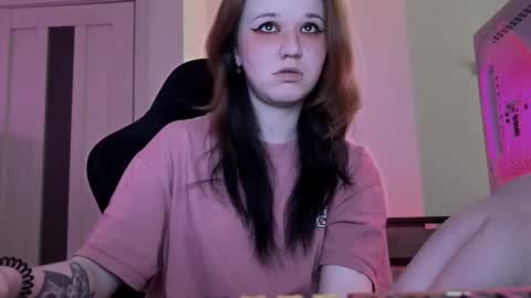 Lissa online show from March 8, 5:28 pm