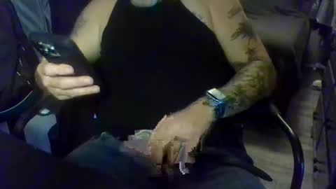 Snapshot of chompers176983 chatting on October 22, 6:07 pm chompers online show from October 22, 6:07 pm