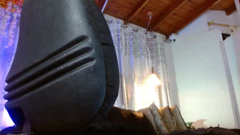 Snapshot of choreto_fast chatting on January 5, 5:27 pm choreto online show from January 5, 5:27 pm