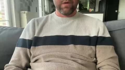 chris13abcd online show from November 6, 1:23 pm