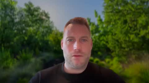 Snapshot of chris2024x chatting on January 4, 11:43 am Christian online show from January 4, 11:43 am