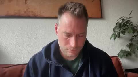 Snapshot of chris2024x chatting on October 6, 7:17 am Christian online show from October 6, 7:17 am