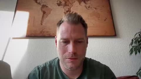 Snapshot of chris2024x chatting on October 19, 8:37 am Christian online show from October 19, 8:37 am