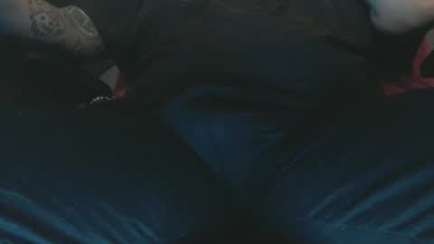 Snapshot of chris42089 chatting on November 8, 11:54 am Chris online show from November 8, 11:54 am