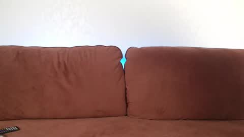 chris_19rown online show from October 8, 6:05 pm