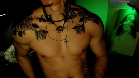 Snapshot of chris_angel01 chatting on May 6, 8:41 am chris_angel01 online show from May 6, 8:41 am