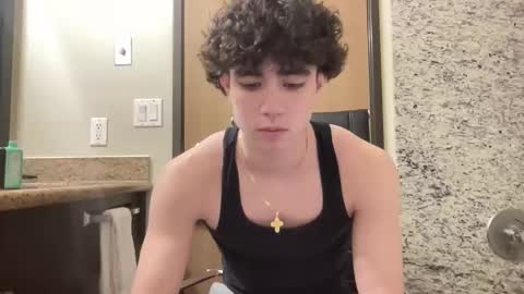 chris_baker1 online show from March 15, 3:56 am