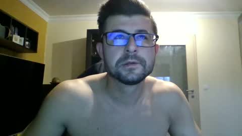 chris_cum4u online show from December 8, 10:08 am