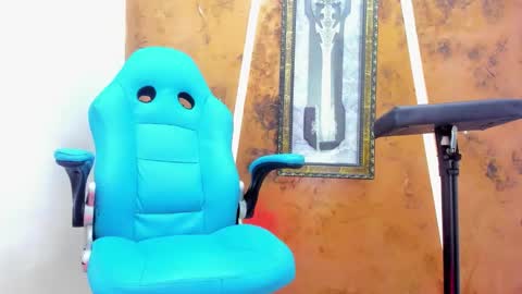 Snapshot of chris_evans00 chatting on February 22, 12:47 pm chris_evans00 online show from February 22, 12:47 pm