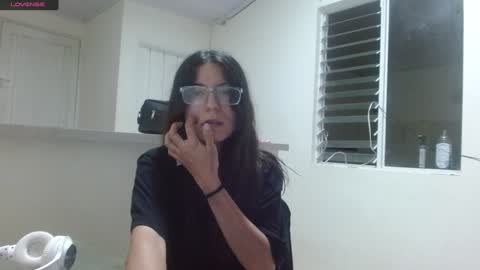 Snapshot of chris_gil785 chatting on January 28, 11:07 pm Christal Gil online show from January 28, 11:07 pm