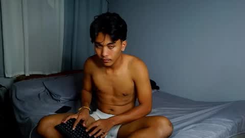 chris_hardfucker online show from February 21, 11:44 am