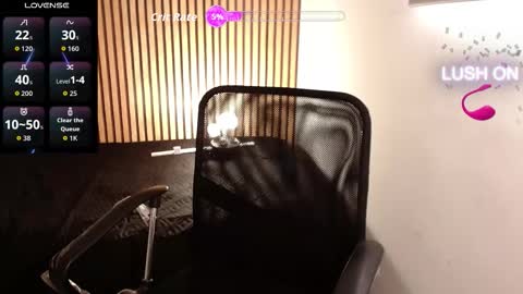 cris         Twitter magnum101010 insta magnumc20 online show from September 14, 3:33 pm