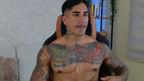 chris reilly online show from December 1, 10:32 pm