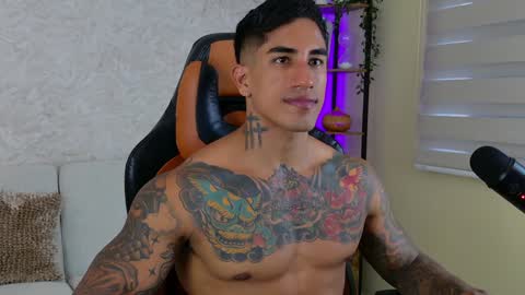 chris reilly online show from December 5, 10:23 pm