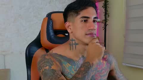 chris reilly online show from February 23, 11:14 pm