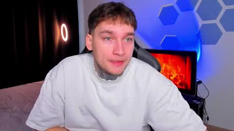 Chris Tyson online show from November 30, 7:56 am