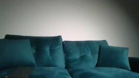 Snapshot of chrisaron chatting on March 31, 6:52 pm chrisaron online show from March 31, 6:52 pm