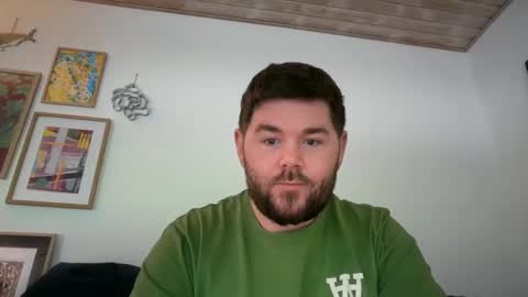 Snapshot of chrisdane123 chatting on April 27, 8:45 am Chris one online show from April 27, 8:45 am