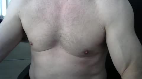 chrismas1 online show from January 27, 9:11 pm