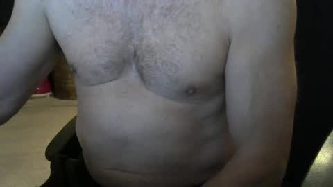 chrismas1 online show from February 7, 1:43 pm