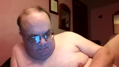 Snapshot of chrismini312 chatting on May 30, 6:49 pm Chris The Jerk Off King online show from May 30, 6:49 pm