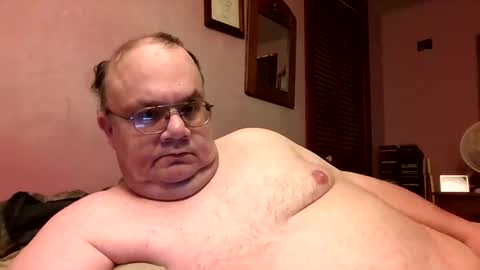 Snapshot of chrismini312 chatting on June 2, 2:35 am Chris The Jerk Off King online show from June 2, 2:35 am
