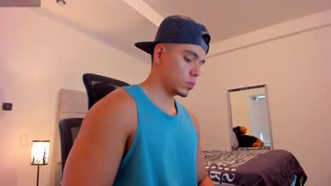 chrismorgan24 online show from September 23, 12:08 pm