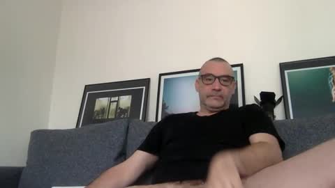 chrispanam13 online show from November 12, 9:10 am