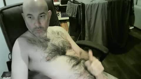 chrisprngr online show from April 8, 10:10 pm