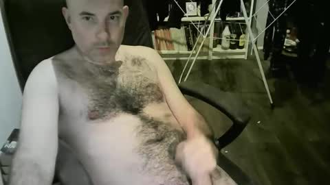 Snapshot of chrisprngr chatting on May 14, 7:42 pm chrisprngr online show from May 14, 7:42 pm