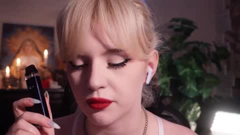 chriss_foxx online show from May 31, 6:09 pm