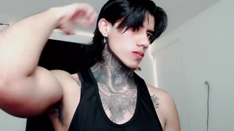 Snapshot of chriss_opp chatting on February 22, 12:19 pm CHRIS  INDEPENT MODEL online show from February 22, 12:19 pm