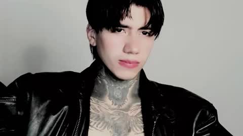 CHRIS  INDEPENT MODEL online show from November 1, 1:24 pm