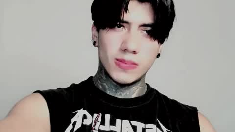 CHRIS  INDEPENT MODEL online show from January 7, 12:24 am