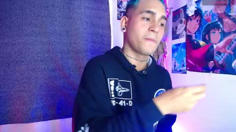 Christian Wang online show from December 6, 9:35 pm