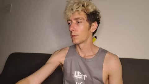 Christopher online show from November 10, 2:10 am