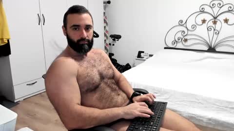 M Christian Stark online show from December 4, 3:59 am