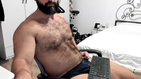 M Christian Stark online show from December 5, 6:54 am