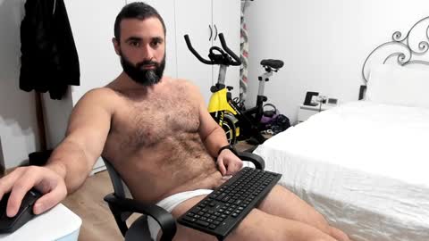 M Christian Stark online show from December 6, 6:39 pm