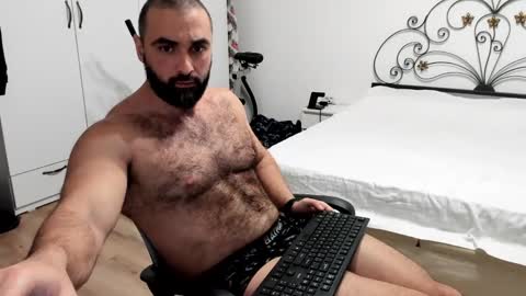 M Christian Stark online show from December 16, 6:38 pm