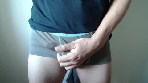 Snapshot of chrissu_sweet chatting on January 19, 9:44 am chrissu_sweet online show from January 19, 9:44 am