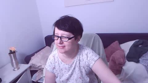 Christa online show from April 24, 7:05 pm