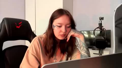 Kristi online show from March 5, 9:38 am