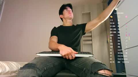 UPVOTE ME ------  ILL DO SOMETHING FOR FREE online show from December 17, 3:51 pm