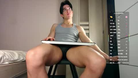 UPVOTE ME ------  ILL DO SOMETHING FOR FREE online show from December 21, 5:42 pm